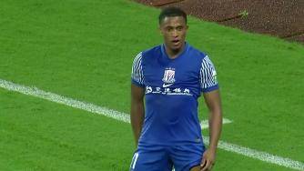  申花2-0领先！米内罗禁区内头球破门