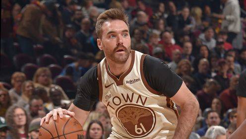 ??金州榮光我守護！斯潘塞12中7砍生涯新高19分 末節(jié)12分定乾坤