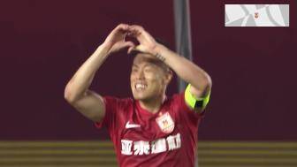37岁谭龙赛季第9球！赵英杰送助攻，亚泰追回一球1-2申花