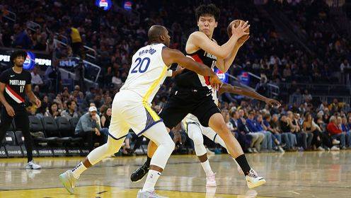 交學費了！楊瀚森NBA生涯季前賽首秀6犯離場 得4分4板1助4失誤