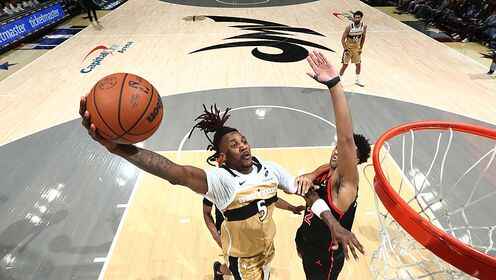 ??猛龍力克奇才 奎克利27+11 英格拉姆24+5+5 珀爾特爾18+10