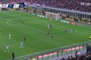 米蘭0-2落后！扎尼奧洛傳后點，埃克勒卡姆頭球破門
