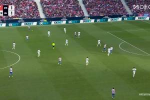 这就是球星！格列兹曼停球爆射破门一气呵成