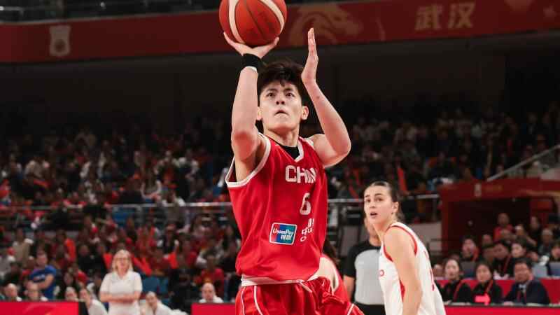 34分強勢取勝！中國女籃熱身賽力克捷克！劉禹彤11分