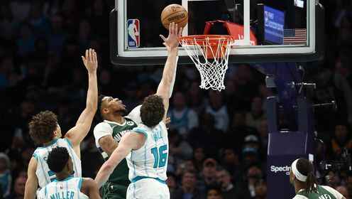 ??雄鹿3人20+力擒黃蜂 字母哥24+7 波蒂斯25分 米勒31+8+5