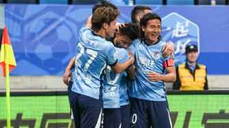 中超-積分追平對手！大連英博1-0送銅梁龍首敗 羅競制勝迪馬塔進球被吹