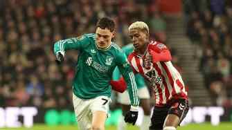  英超-遠(yuǎn)藤航傷退范戴克頭球制勝 利物浦1-0桑德蘭距前四3分