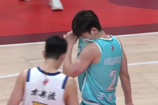 【全場回放】 青島嶗山啤酒vs浙江方興渡 (周鵬)