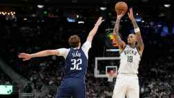 ??雄鹿大勝獨行俠結束4連敗！羅林斯24+7+9 弗拉格19+10