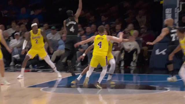 ??里夫斯28+16+壓哨絕殺 蘭德爾空砍33分 湖人拒絕森林狼逆轉