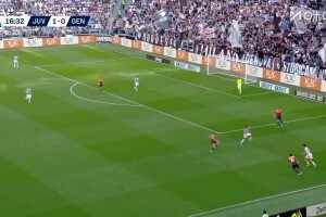 太流暢了！小孔塞桑倒三角，麥肯尼包抄推射破門