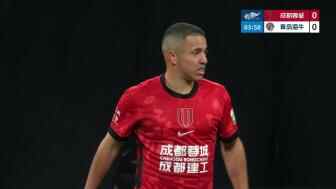 羅慕洛無(wú)人盯防遠(yuǎn)射打門 左腳重炮擊中立柱外側(cè)