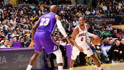 開場就沒有進攻狀態！馬克西22中11空砍26分13助4斷 三分9中1