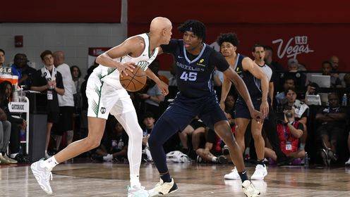🏀夏联-洛夫顿8中1 斯潘塞15分 凯尔特人击退灰熊