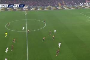 領跑射手榜！勞塔羅抗開防守抽射破門，本場已傳射建功