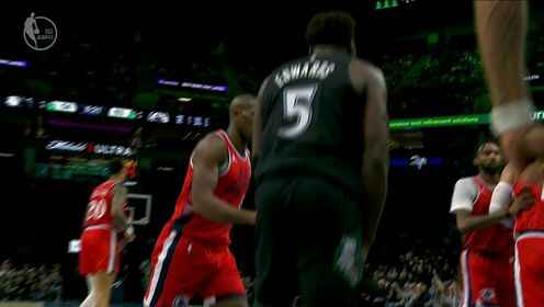 太殘暴！愛德華茲單臂戰斧隔扣洛佩茲