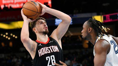 表現(xiàn)全面！申京14中6&罰球10中8拿到20分16籃板7助攻&填滿數(shù)據(jù)欄