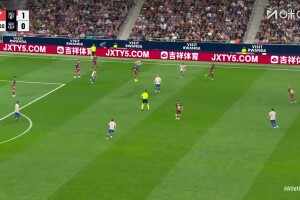 巴薩還以顏色！奧爾莫送直塞，拉什福德低射遠角得手