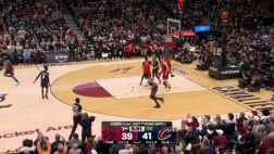  招牌節奏！哈登無視巴恩斯戲耍撤步三分