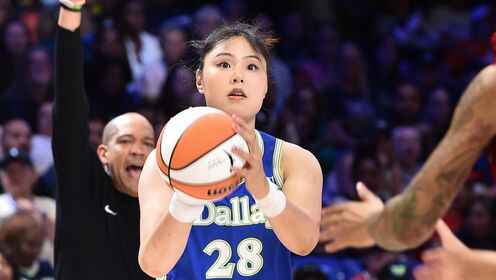  表现出色！李月汝6投4中&三分4中2得到10分3板2助 助飞翼今日赢球