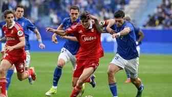  西甲-比尼亞斯頭球破門夸西染紅 皇家奧維耶多1-0塞維利亞