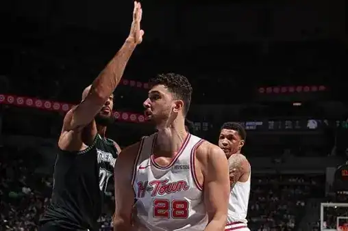 全場回放（周鵬）