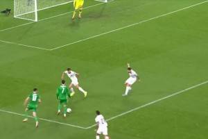  葡萄牙2球落后！帕洛特低射近角破門雙響！門將科斯塔撲救不及