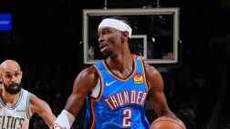 帶不動啊！亞歷山大12中10高效空砍33分2板8助2斷 連續133場20+