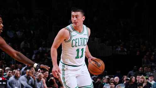 正負值高達+40！普理查德替補12中9高效拿下22分6助1斷