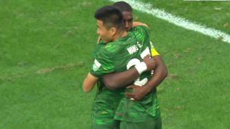 梅开二度！王刚下底传中助攻法比奥头球破门！