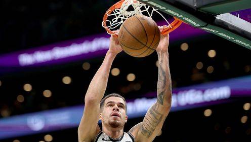 当记首功！小波特末节8中7轰16分定胜局 全场21中13砍33分8板2助