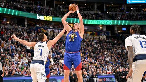 空砍三双！约基奇24中10拿到29分20板13助1断2帽