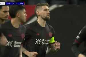 [进球视频] 枪手角球失守！安德里希后点致命头槌破门！阿森纳客场陷入被动！