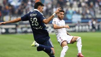  法甲-柯巴尔双响摩西-西芒建功 巴黎FC3-2梅斯