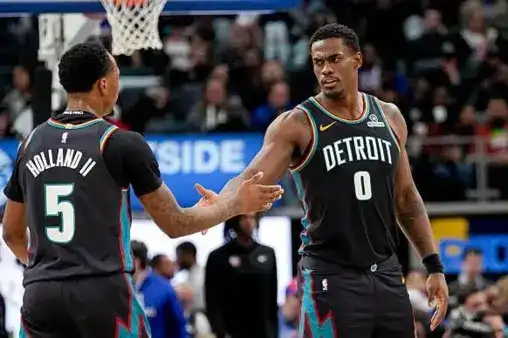 全場(chǎng)回放（英文原聲）