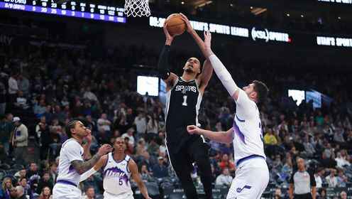 ??馬刺戰勝爵士 文班26+13+5帽 ?？怂?1分 努爾基奇背靠背三雙