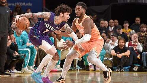 🏀骑士24记三分轻取黄蜂止3连败 米切尔30+5 亨特27+5 三球23+9