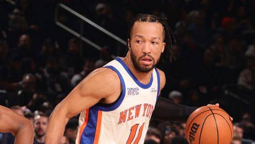 要害3分。。。。。〔悸咨璿s灰熊轰下32+5+10集锦