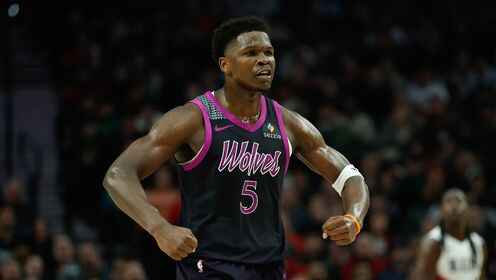 關鍵三分！愛德華茲vs開拓者轟下34+4+4集錦