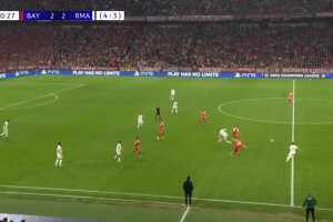 [射门中框]差点运气！迪亚斯妙传，维尼修斯射门击中横梁弹出