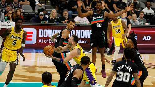 ??湖人不敵馬刺 詹姆斯缺陣 東契奇空砍38+10+10 文班16+14