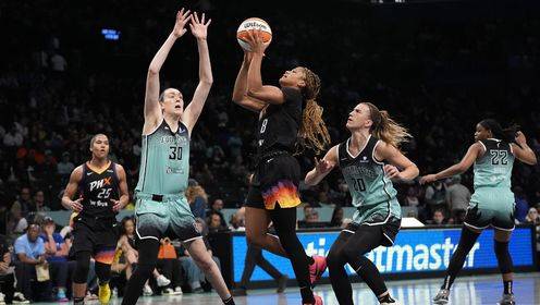 WNBA常規(guī)賽 菲尼克斯水星 89 - 81 紐約自由人 集錦 WNBA常規(guī)賽 菲尼克斯水星 89 - 81 紐約自由人 集錦