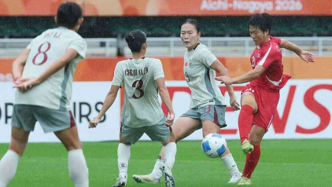 [全场集锦-CCTV] 姚伟乌龙 明有成破门 中国队0-2不敌朝鲜队无缘亚运会女足决赛