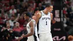 ??馬刺19分逆轉3-1開拓者 文班復出27+11+4斷+7帽 福克斯28+6+7