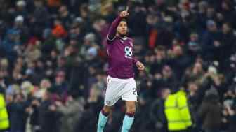  英超-喬林頓閃擊維薩吉馬良斯建功 紐卡3-1客勝伯恩利