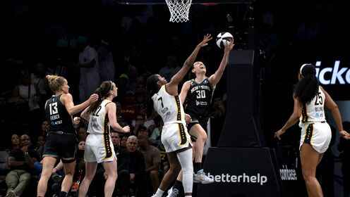  印第安纳狂热75-83纽约自由人斯图尔特30+8自由人逆转击败狂热
