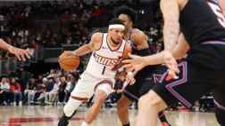  最穩(wěn)定的點！布克22中9&三分7中3砍下全場最高30分 另有3板4助