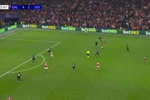 給次回合挖坑！博伊小角度爆射破門，尤文2-5落后加拉塔薩雷！