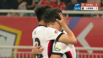 楊希接李帥傳中推射破門，海港客場1-0領先泰山