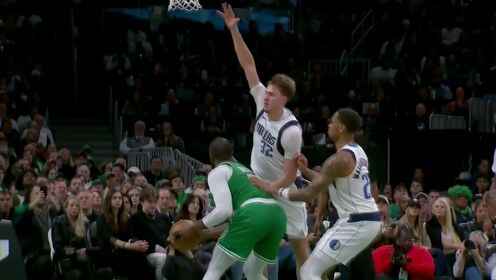 雙探花合體勢不可擋！杰倫&middot;布朗17中9得到24分7板7助2斷